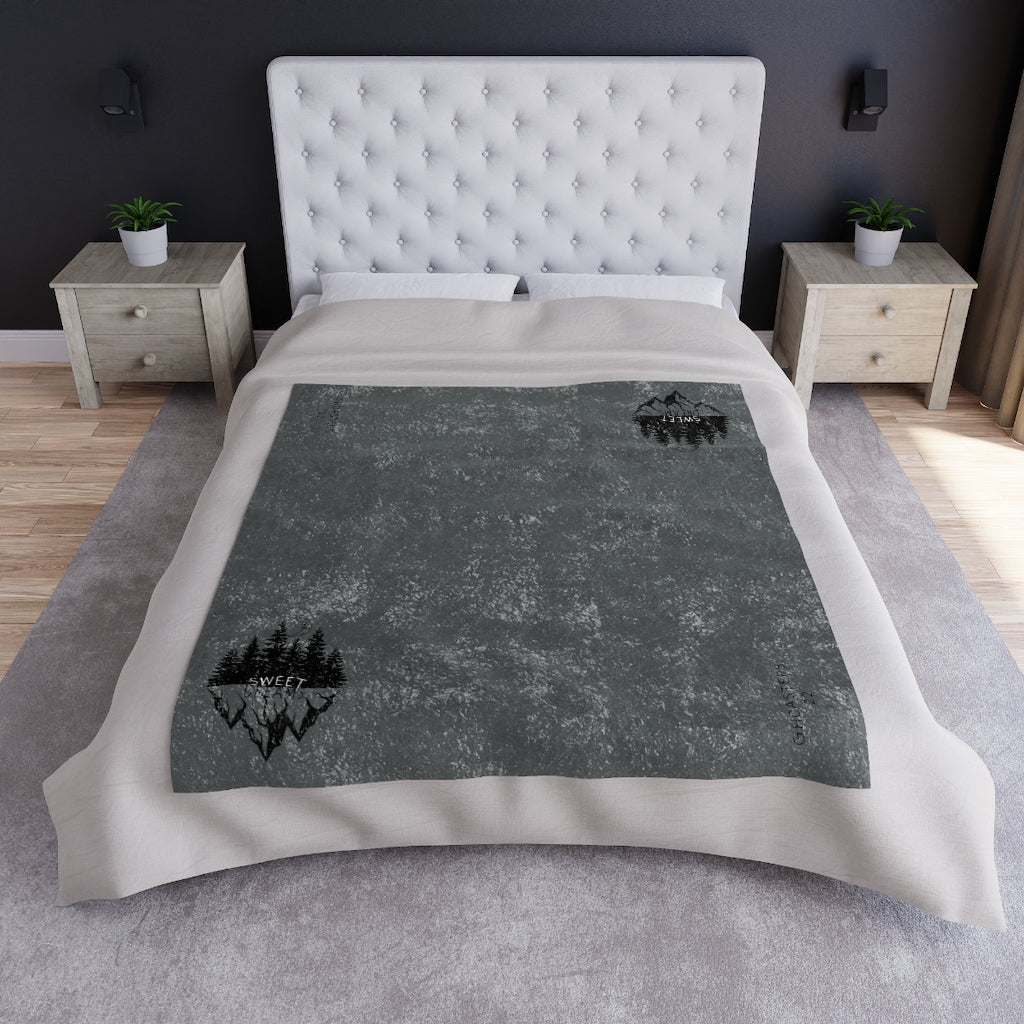 'Sweet Dreams' Crushed Velvet Blanket